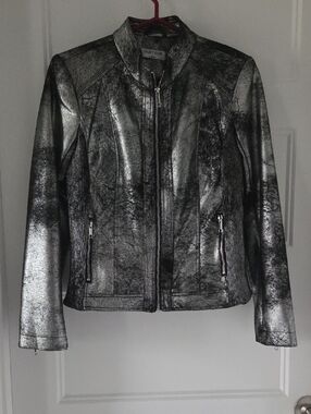 Metallic Silver Fitted Women's Faux Leather Jacket